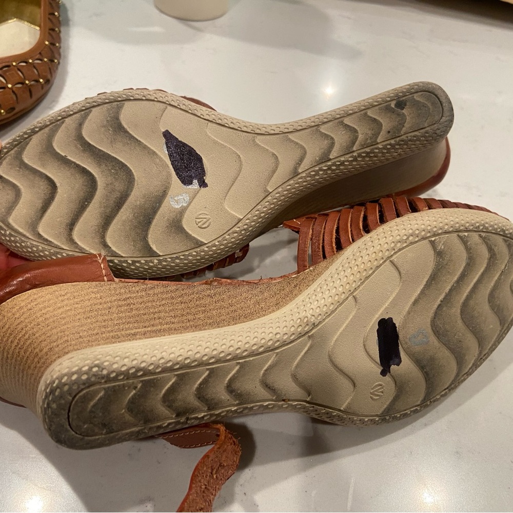 Maya Brown Woven Leather Wedge Sandals - Picture 5 of 10